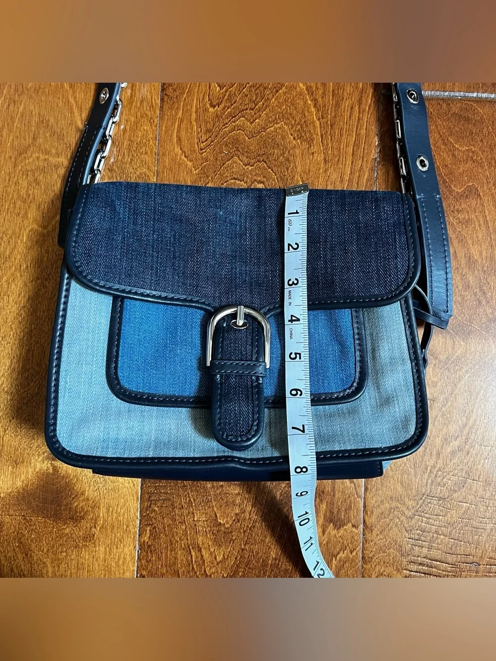 Michael Kors Cooper Medium Messenger Crossbody Indigo Light Wash Tricolor Denim